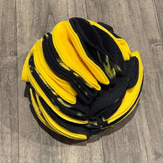 Snuffle Ball Large 20cm - Yellow & Black